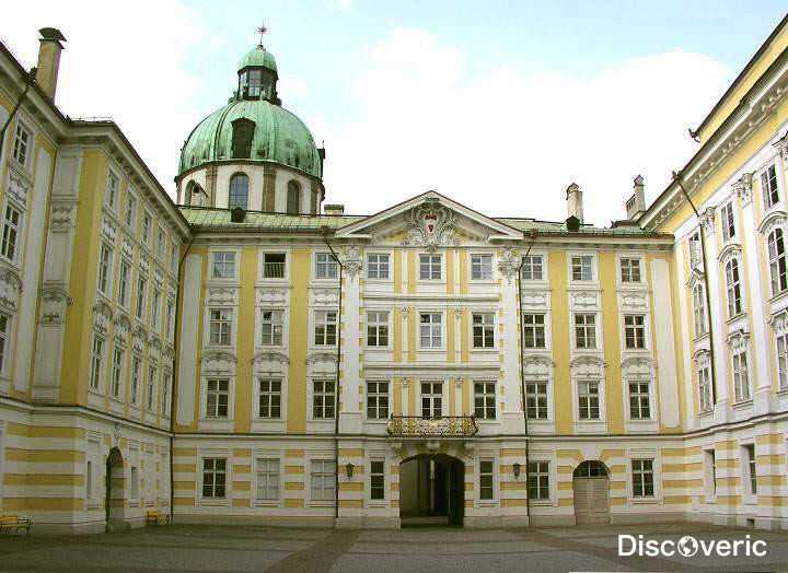 Дворец хофбург