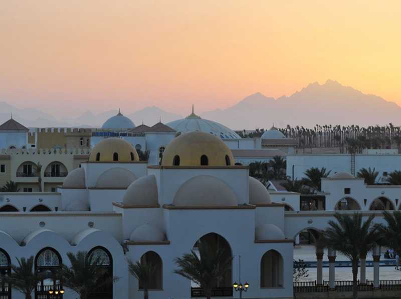 Фото города Гардая в Алжире Большая галерея качественных и красивых фотографий Гардаи, на которых представлены достопримечательности города, его виды, улицы, дома, парки и музеи