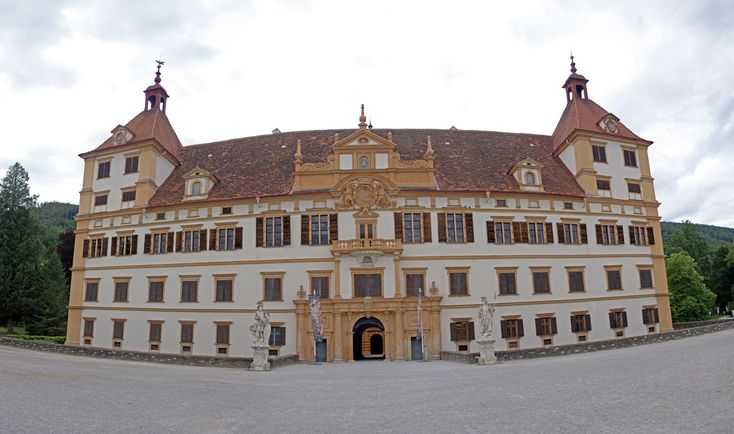 Замок эггенберг. замок и парк эггенберг (schloss eggenberg) в граце дворец эггенберг