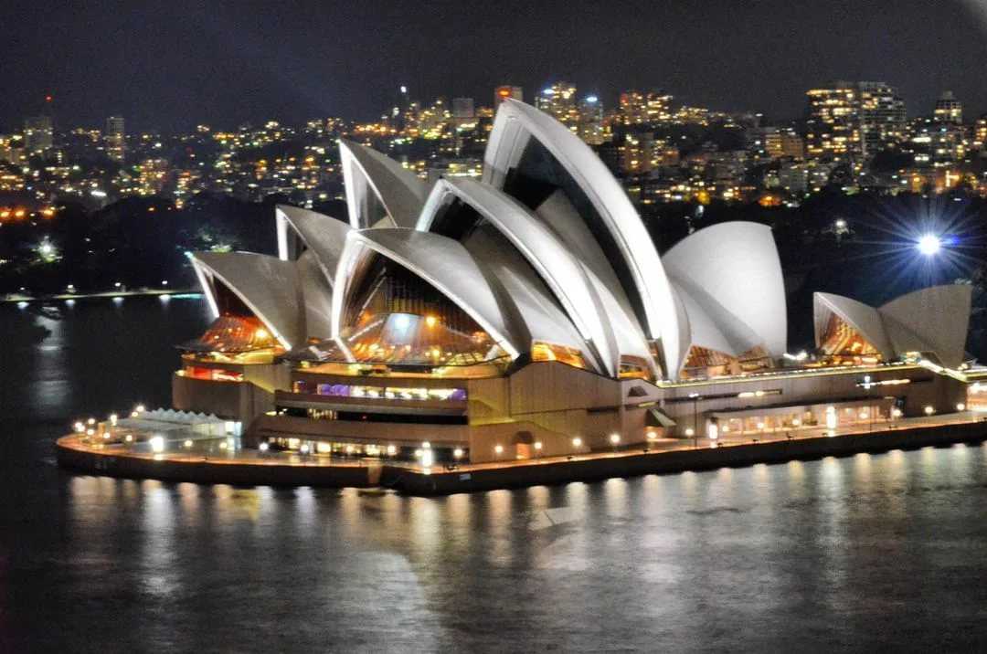 Сиднейский оперный театр (сидней, австралия)