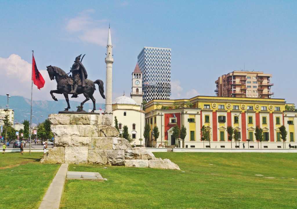 Отдых в тиране в албании: что посмотреть и куда сходить