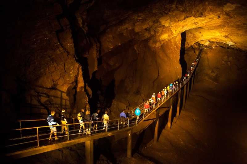 Новоафонская пещера в абхазии: информация для посещения
