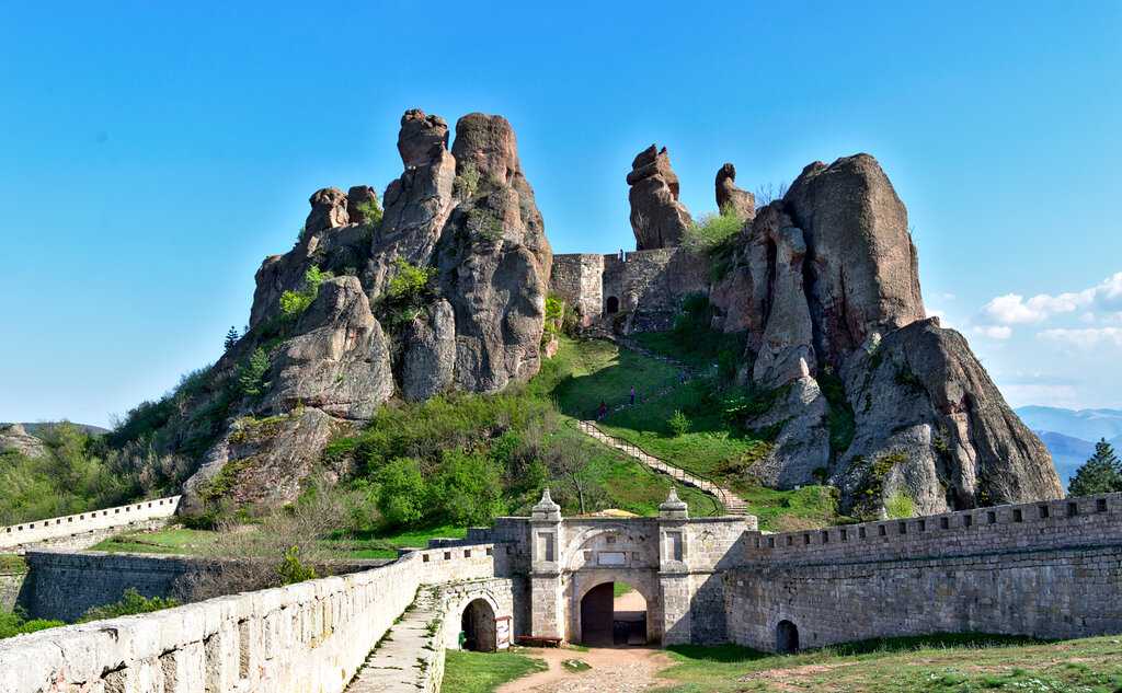 Годлик — генуэзско-византийская крепость в лазаревском