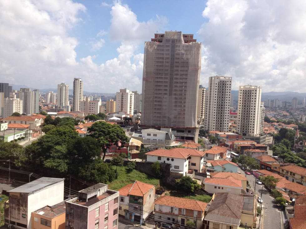 Терезина — город в Бразилии, столица штата Пиауи, единственная столица северо-восточного штата, не расположенная на побережье. Центральная часть города расположена у слияния рек Парнаиба и Поти, поэтому Терезину иногда называют «Месопотамией Северо-Восток