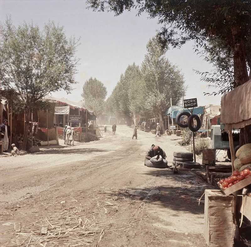 Фото города Джелалабад в Афганистане Большая галерея качественных и красивых фотографий Джелалабада, на которых представлены достопримечательности города, его виды, улицы, дома, парки и музеи