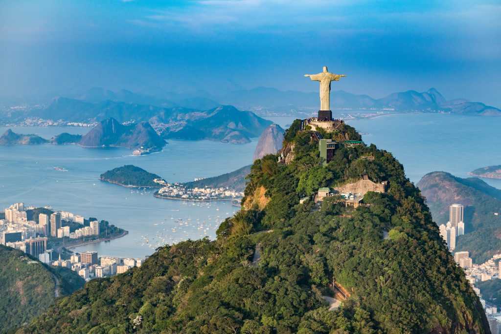 Смотровые площадки Рио-де-Жанейро: Гора Сахарная голова...