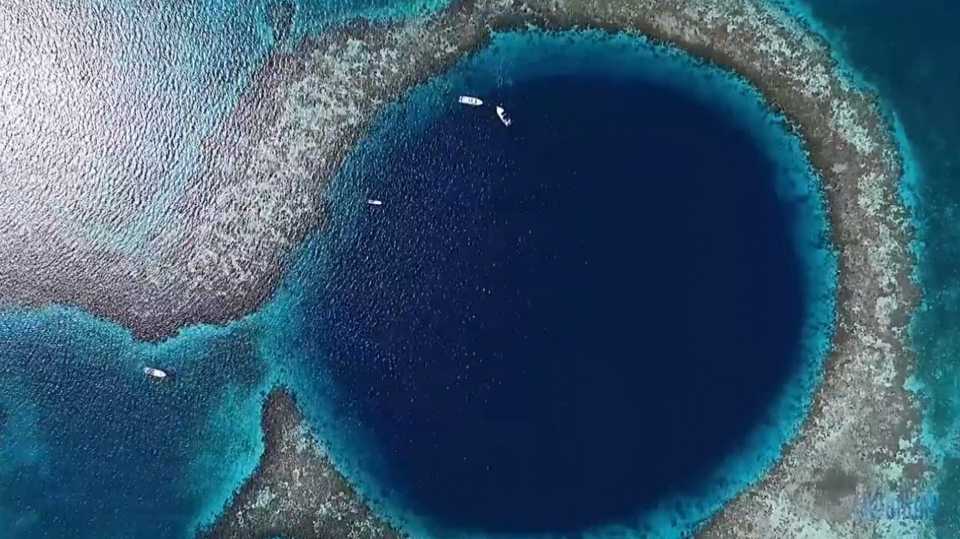 Что такое голубая дыра согласно мнению ученых, глубина и опасность голубой дыры на багамских островах