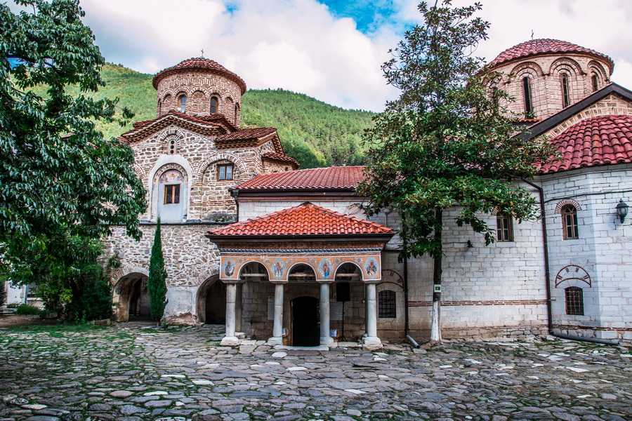 Монастыри в болгарии - фото, описание монастырей в болгарии