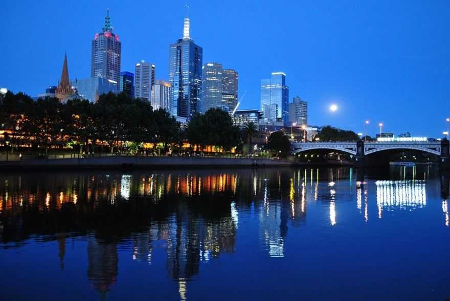 Мельбурн — город в австралии