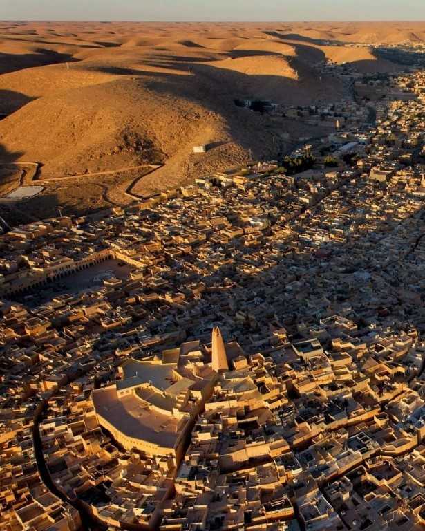 Топ-20 достопримечательностей алжира, которые выбирают туристы со всего мира