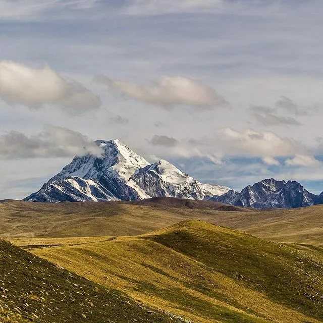 Горы анды ️ где находятся, как образовалась самая протяженная горная система в мире, возраст, формы рельефа, средняя высота, полезные ископаемые, тектоническая структура, интересные факты