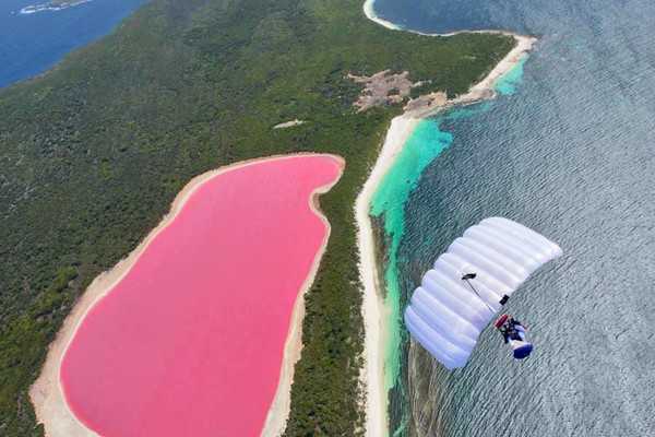 Розовое озеро хиллер, австралия