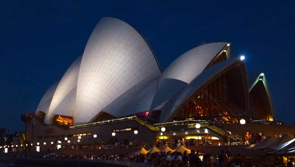 Сиднейский оперный театр история создания: где находится дом оперы в австралии?
