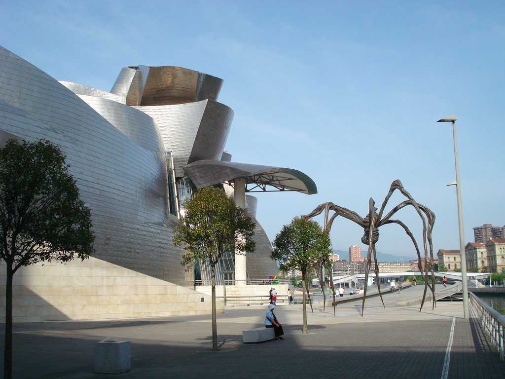 Фото Музея современного искусства в Нитерое в Нитерое, Бразилия. Большая галерея качественных и красивых фотографий Музея современного искусства в Нитерое, которые Вы можете смотреть на нашем сайте...