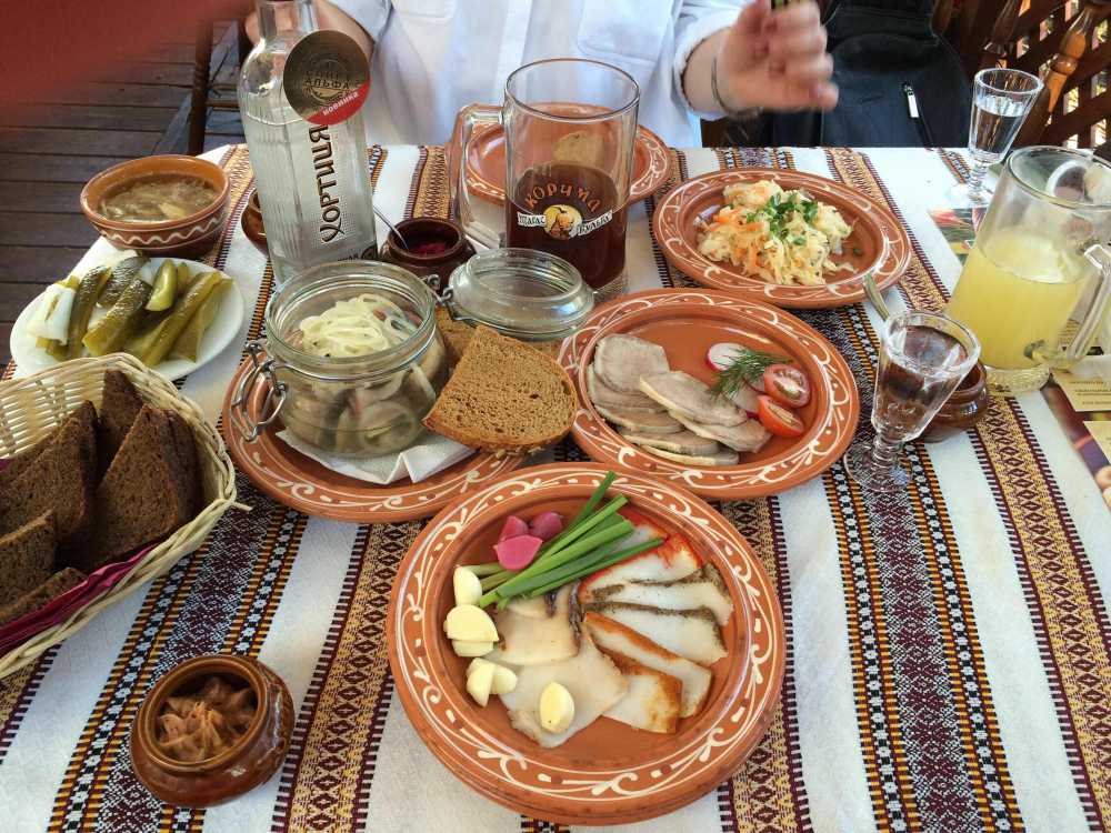 Что попробовать в болгарии из еды и напитков: национальные блюда