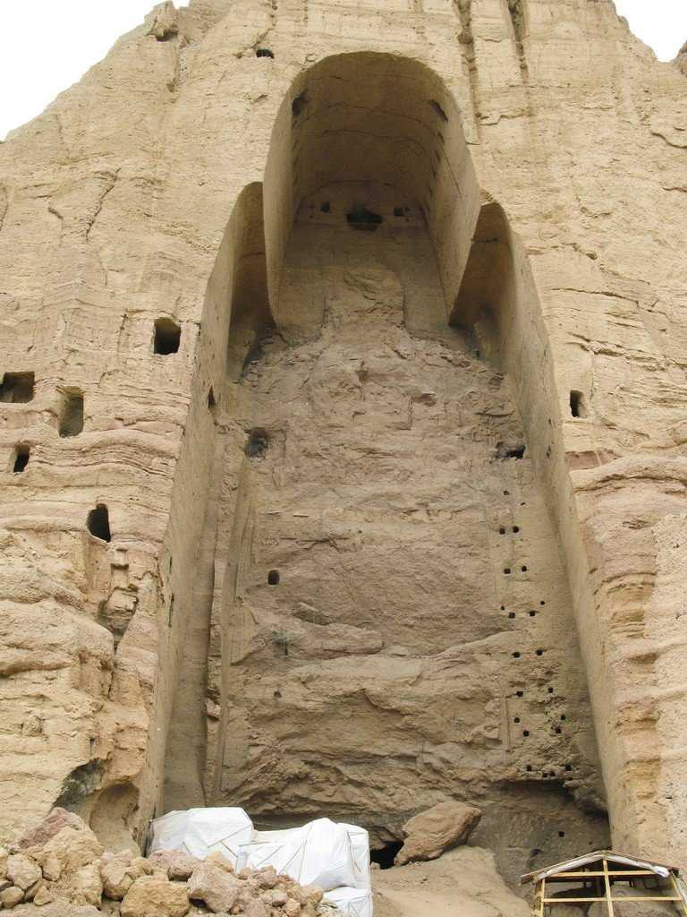 Бамианские статуи будды - вики