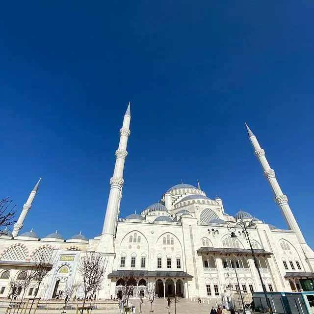 Мечеть джума-джами, евпатория — фото, история, время для посещения, сайт, экскурсии, адрес