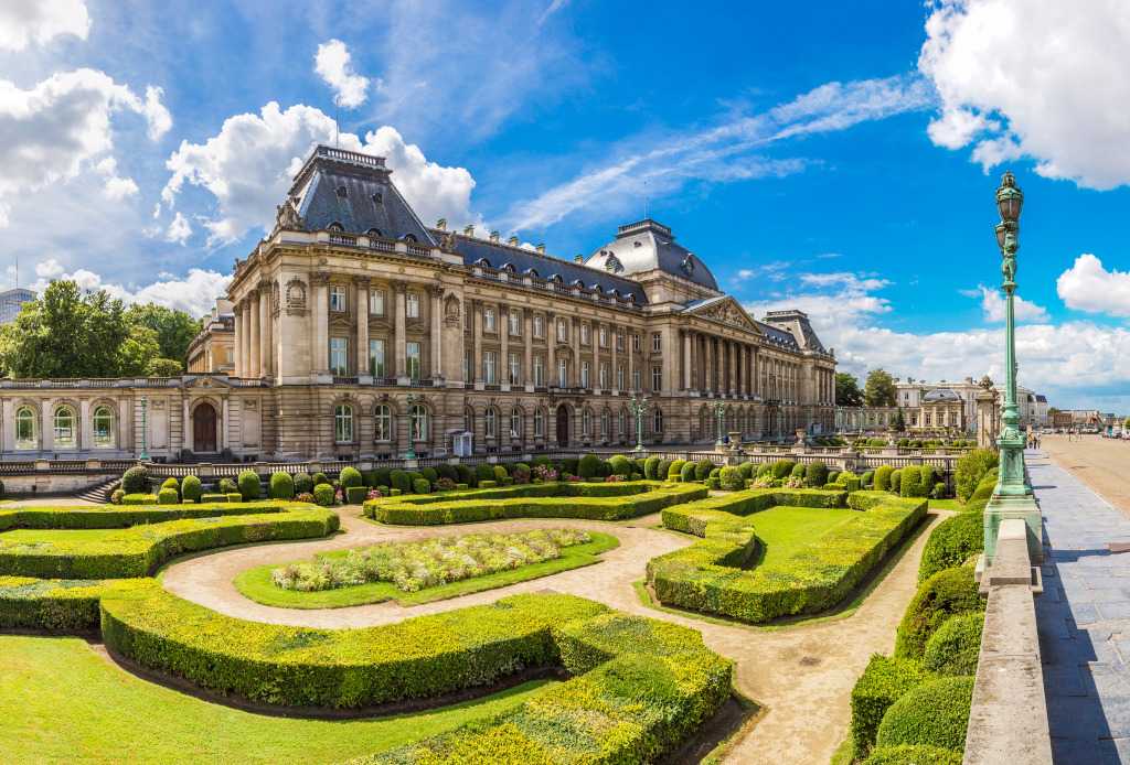 Люксембургский дворец в париже: история и знакомство с резиденцией марии медичи