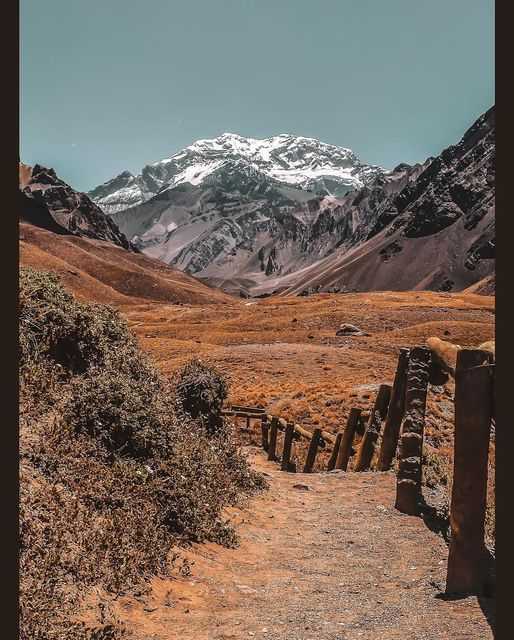 Фото Горы Аконкагуа в Аргентине Большая галерея качественных и красивых фотографий Горы Аконкагуа, которые Вы можете смотреть на нашем сайте