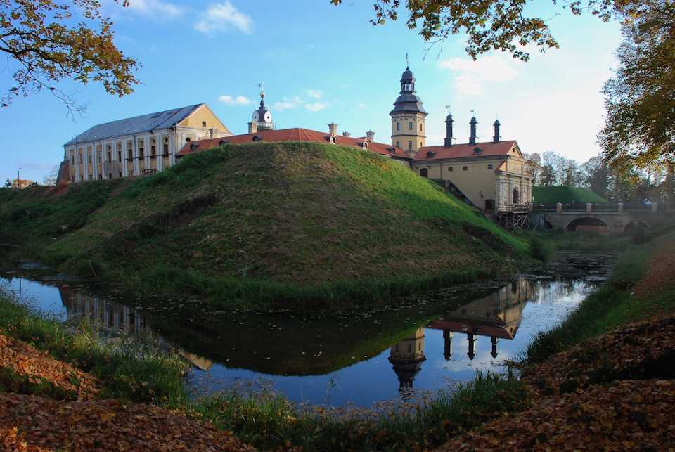 Несвижский замок радзивиллов — крепость и роскошь знаменитого рода