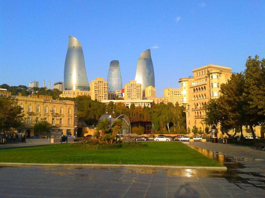 Баку в фотографиях георгия коновалова — ourbaku