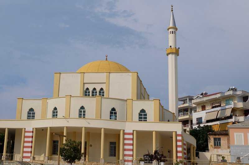 Мечети в албании