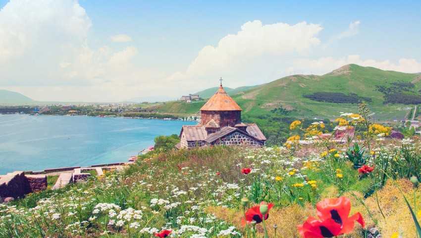 Севан, армения — города и районы, экскурсии, достопримечательности севана от «тонкостей туризма»