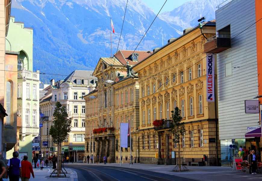 Инсбрук, австрия: фото и описание, достопримечательности горнолыжного курорта, музеи и замки, отзывы туристов :: syl.ru