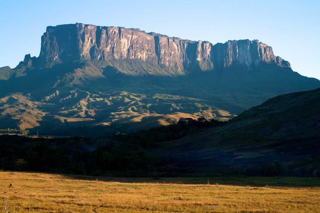 Столовые горы тепуи: "таинственные дома богов" | hasta pronto