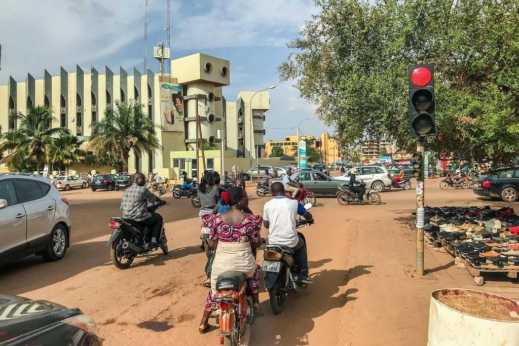 Страны мира - буркина-фасо: расположение, столица, население, достопримечательности, карта