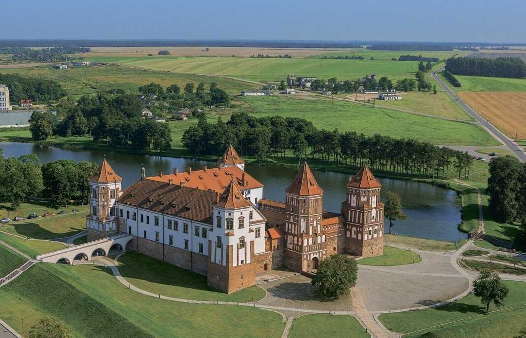 Замки беларуси и другие места, которые стоит посетить - беларусь 24
