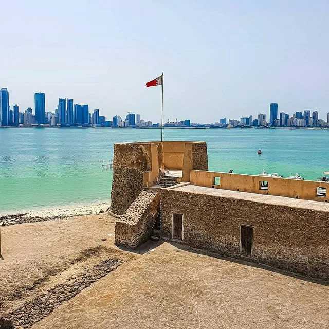 Города Бахрейна. Список городов Бахрейна, от крупных до небольших, с описанием и множеством фотографий. Манама...