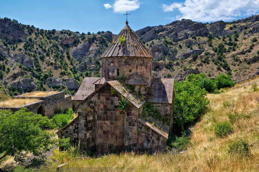 Монастырь гегард, армения. фото, видео, храмы, как добраться, отели на туристер.ру
