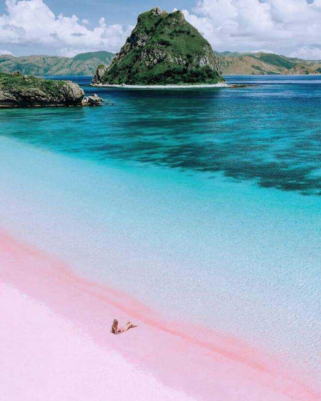 Розовые пляжи на багамских островах
