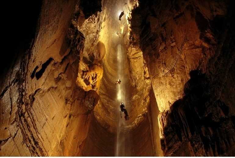 Новоафонска пещера, абхазия: режим работы, цены 2021, где находится и как добраться, фото, видео на туристер.ру