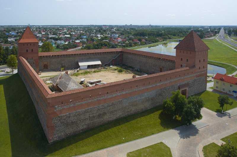 Замки в белоруссии фото с названиями