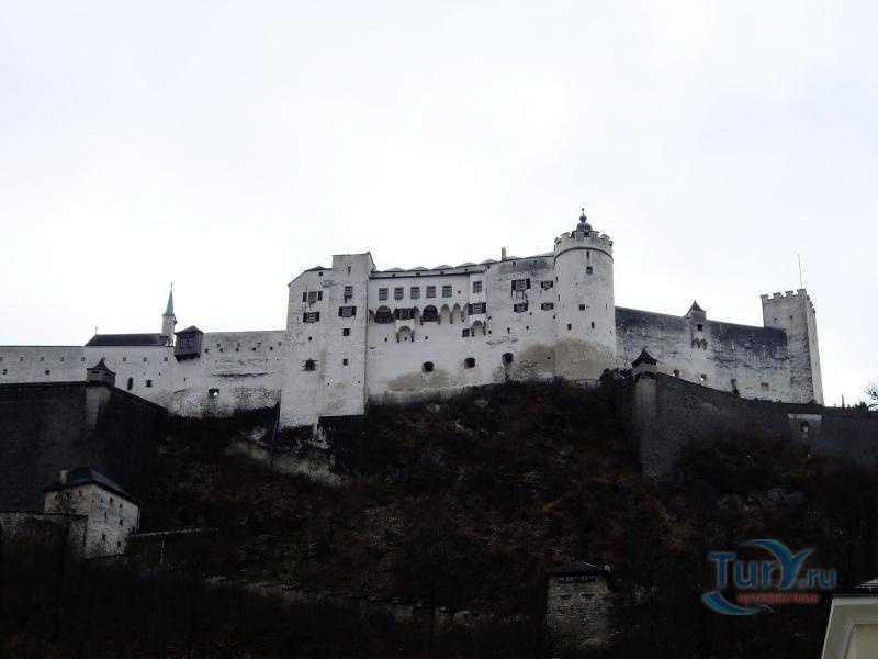 Крепость хоэнзальцбург (hohensalzburg)