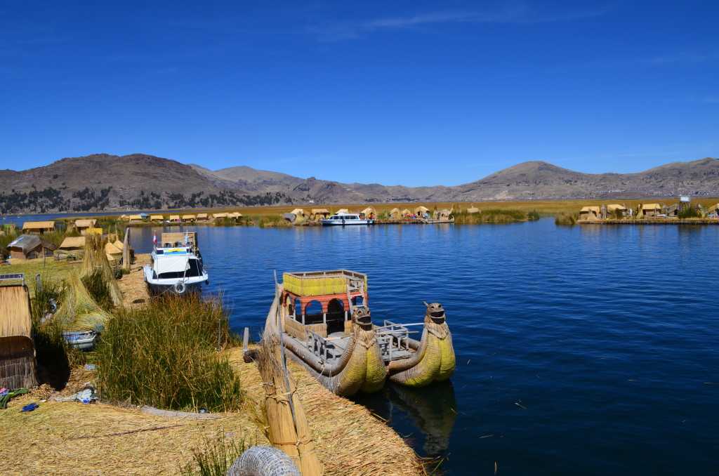 Перу. озеро титикака