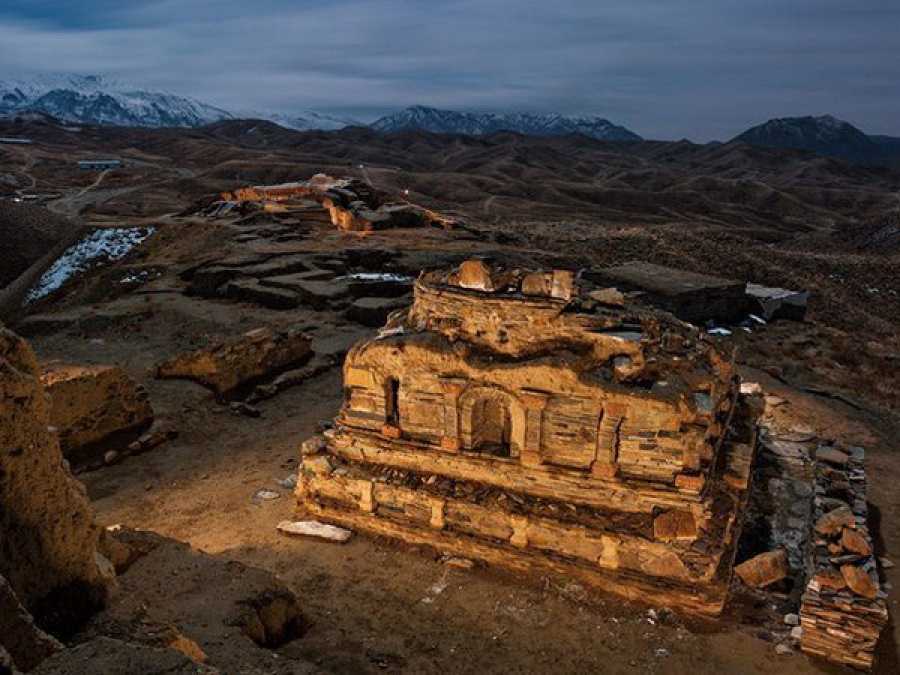 Исторические сооружения Афганистана: Голубая мечеть, Джума-мечеть в Герате, Джамский минарет, Бамианские статуи Будды