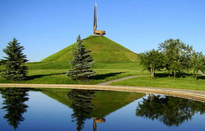 Мемориальный комплекс «курган славы» описание и фото - беларусь: минск
