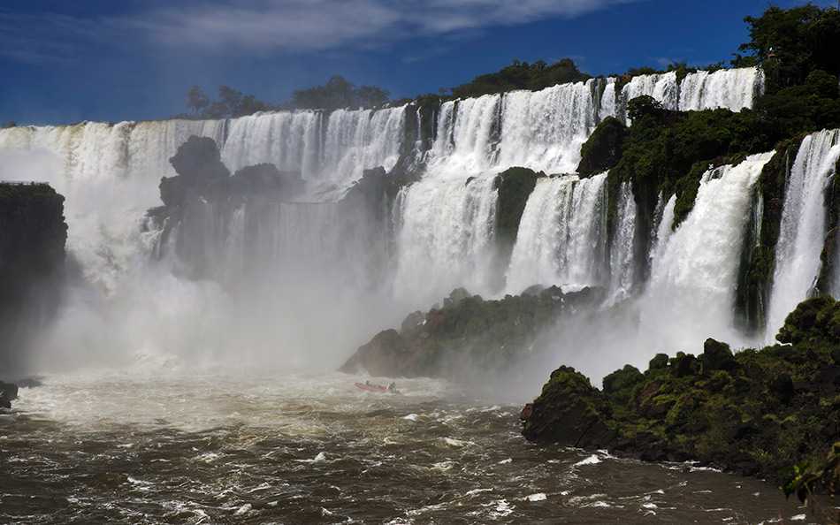 Водопад игуасу: описание, где находится, легенда, интересные факты