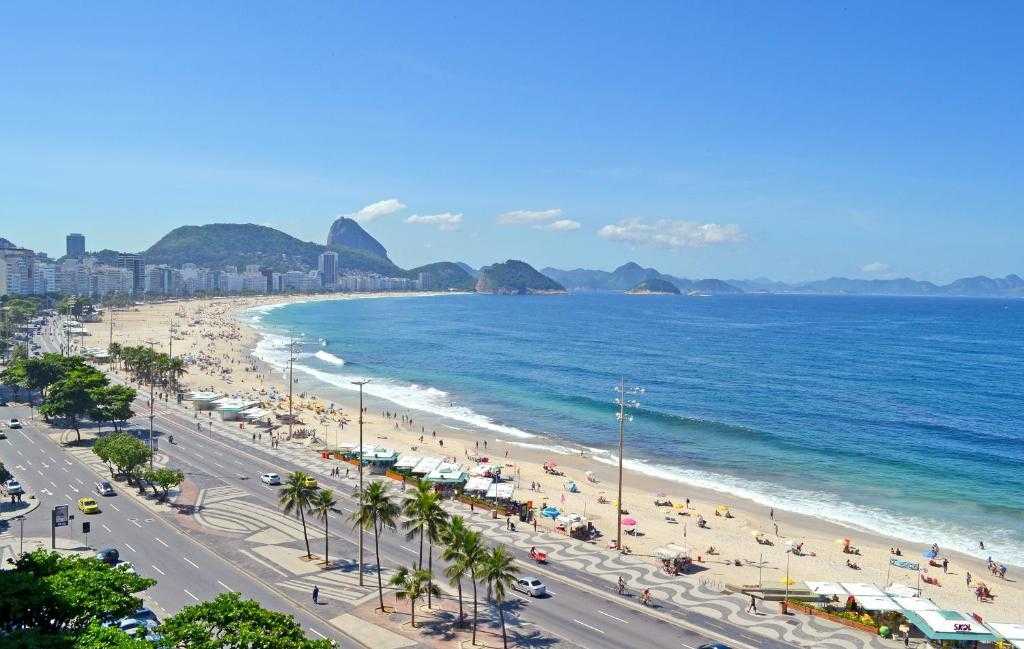 Пляж копакабана, рио-де-жанейро, бразилия, фото, веб-камера, видео, где находится, как добраться, отели рядом – туристер.ру