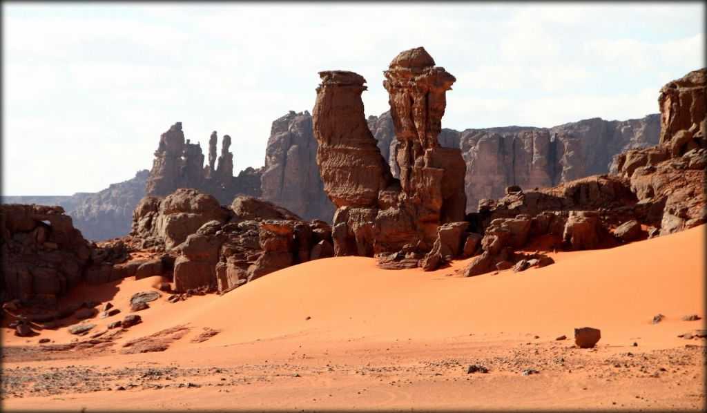 Тассилин-адджер (плато) — алжир — планета земля