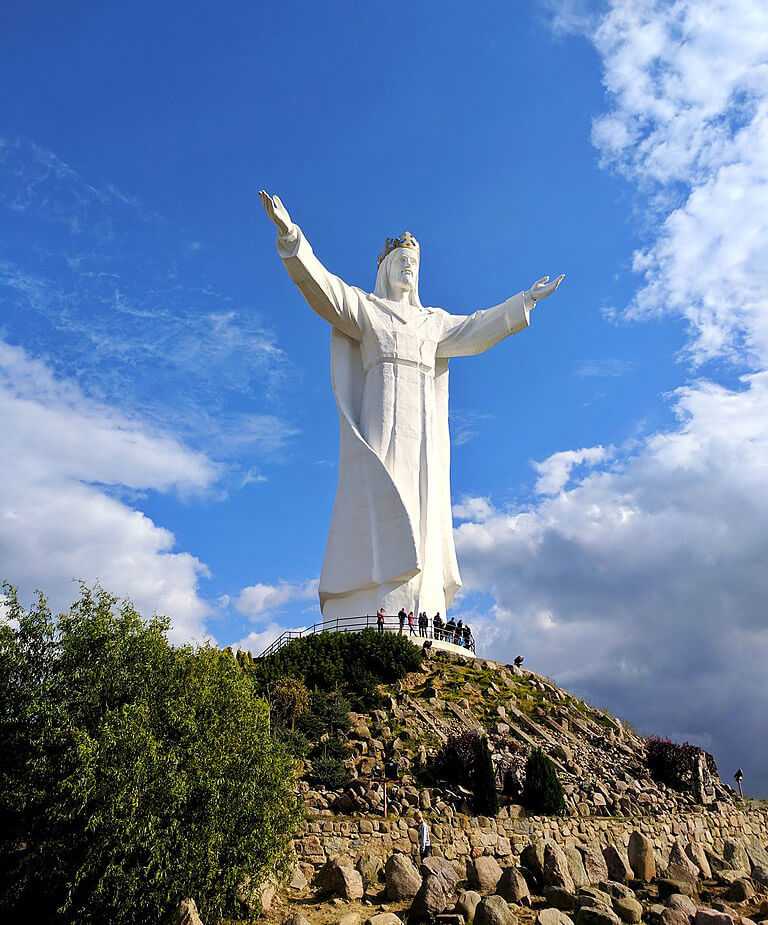 12 статуй иисуса христа во всем мире | клуб интеллектуалов