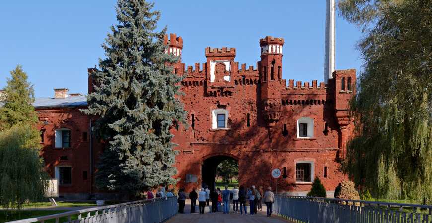 Брестская крепость – история, описание, расположение